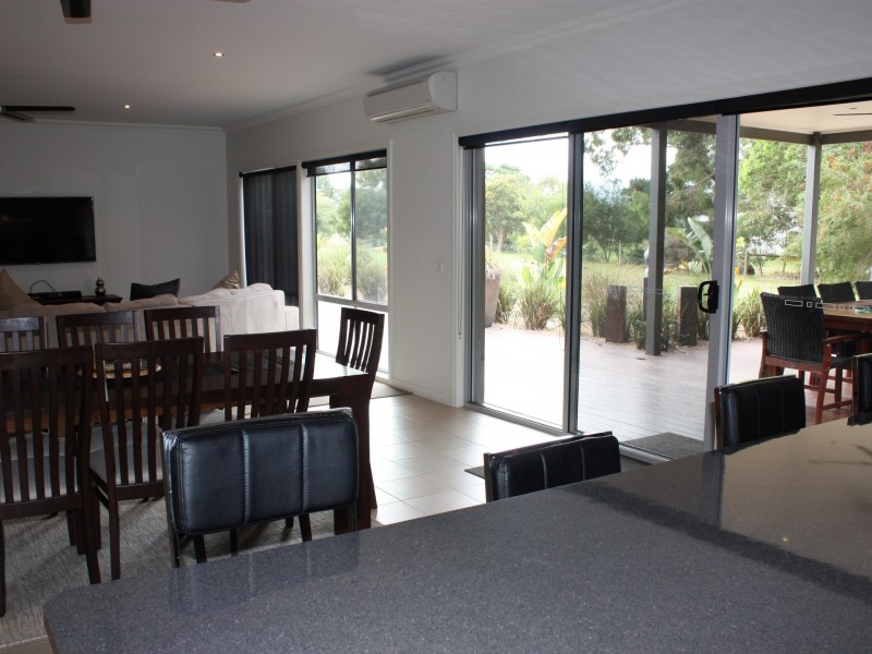 204 Reynolds Road, Metung VIC 3904