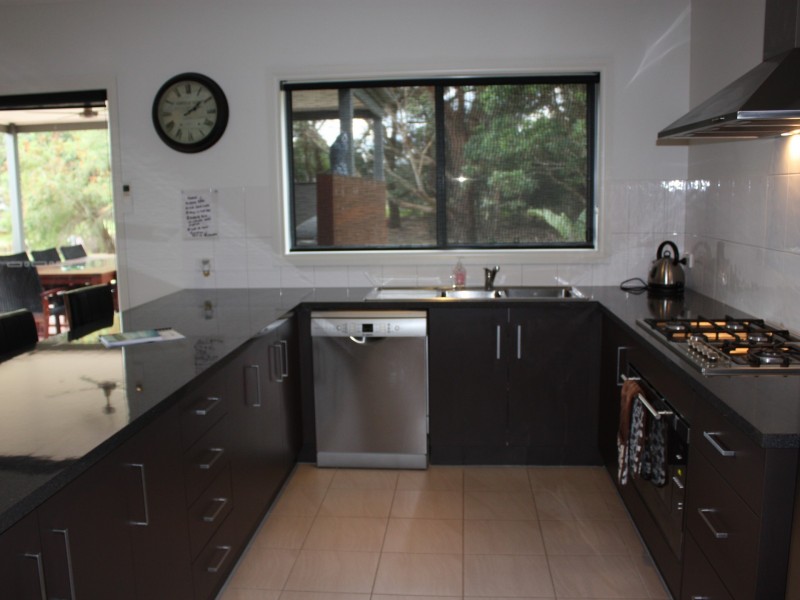 204 Reynolds Road, Metung VIC 3904