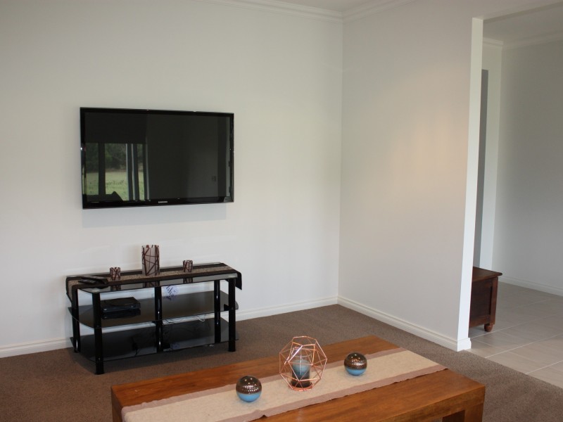 204 Reynolds Road, Metung VIC 3904