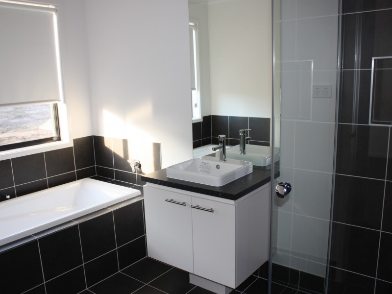 3B Pelican Court, Metung VIC 3904