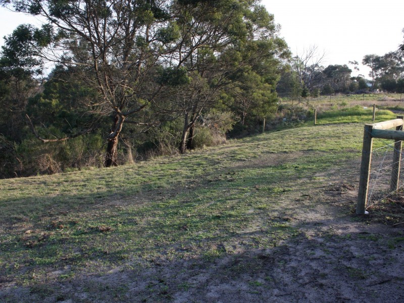 3B Pelican Court, Metung VIC 3904