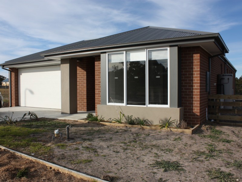 3A Pelican Crt, Metung VIC 3904