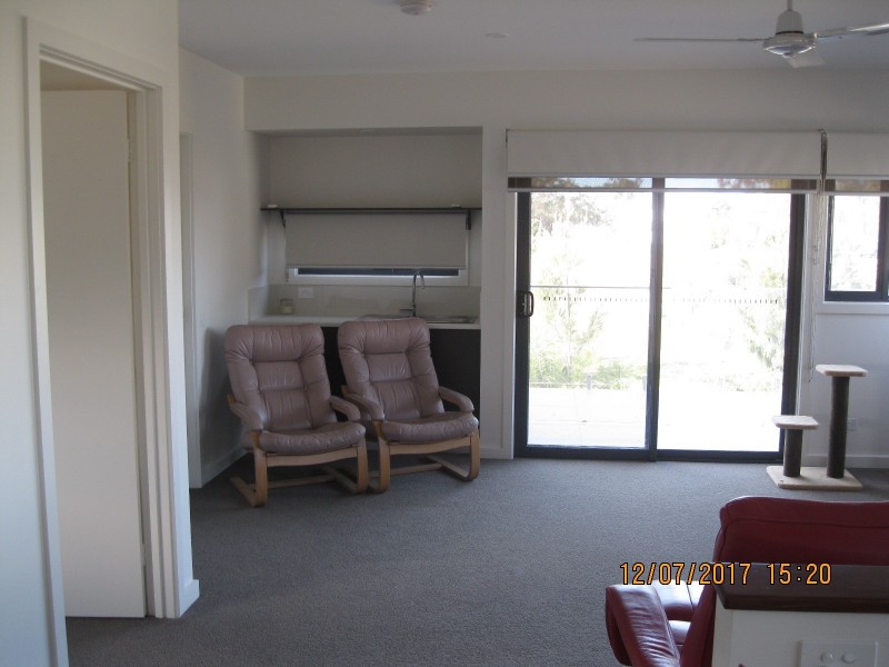 3 Murray Graham Place, Metung VIC 3904