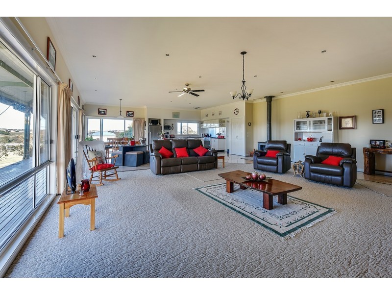 29 Georges Terrace, Swan Reach VIC 3903