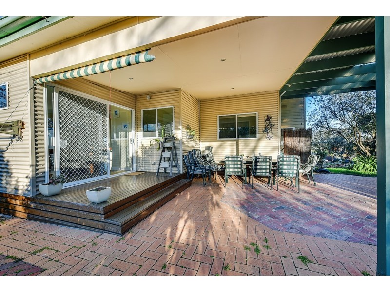 29 Georges Terrace, Swan Reach VIC 3903