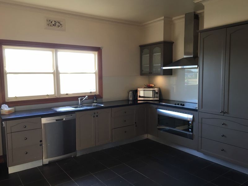 10 Falcon Grove, Metung VIC 3904