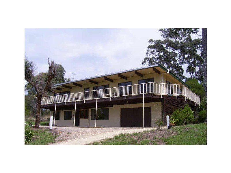 15 Lakeshore Drive, Nungurner VIC 3909