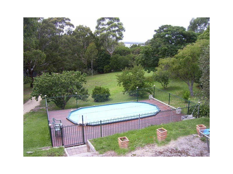 15 Lakeshore Drive, Nungurner VIC 3909