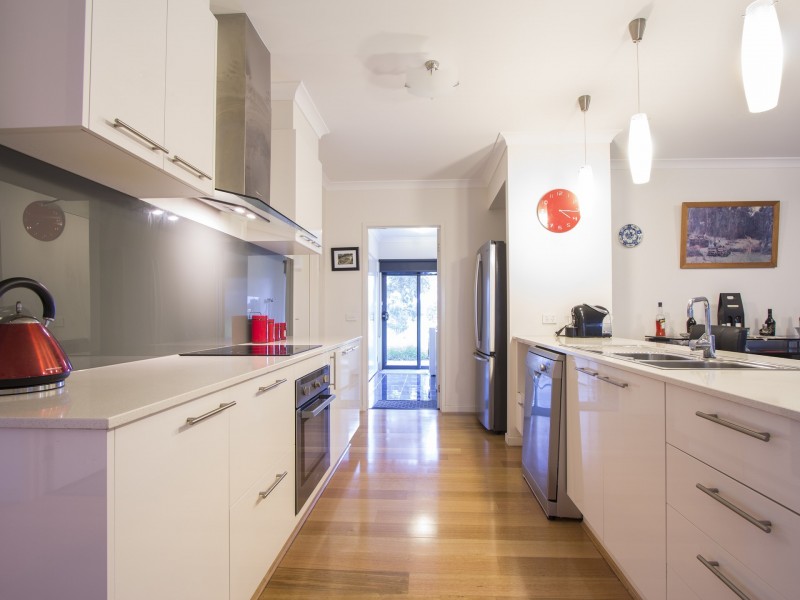 3 Plateau Avenue, Metung VIC 3904