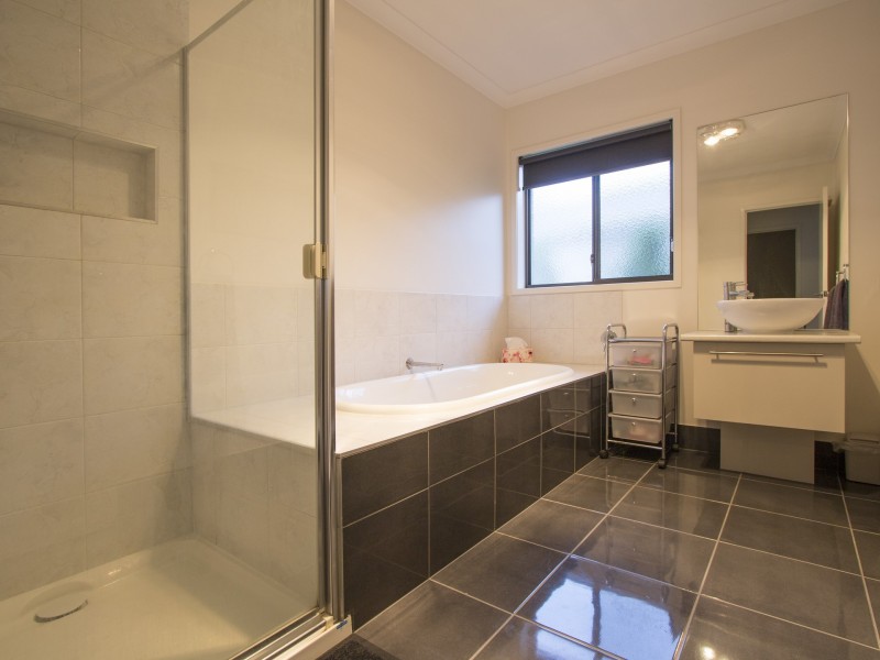 3 Plateau Avenue, Metung VIC 3904