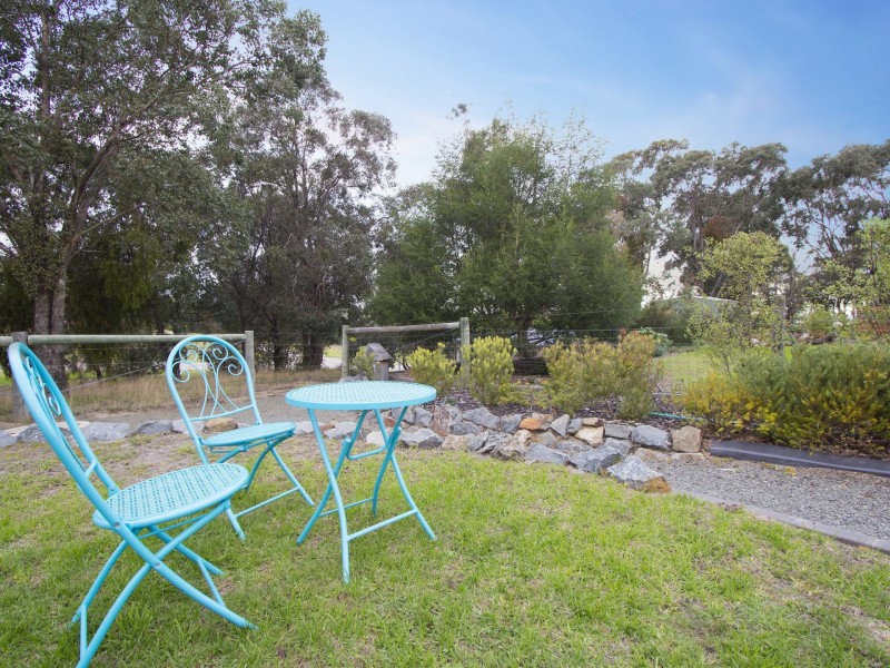 3 Plateau Avenue, Metung VIC 3904