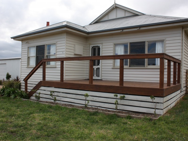10 Falcon Grove, Metung VIC 3904