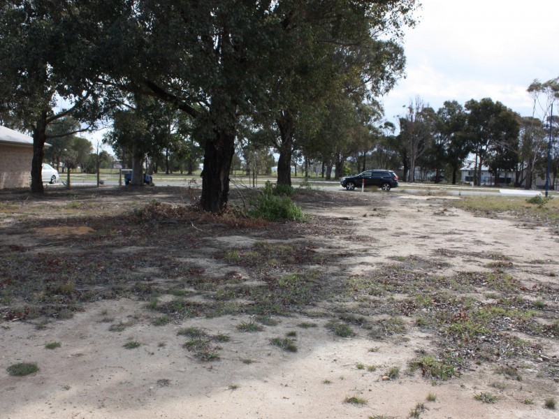 147 Kings Cove Blvd, Metung VIC 3904