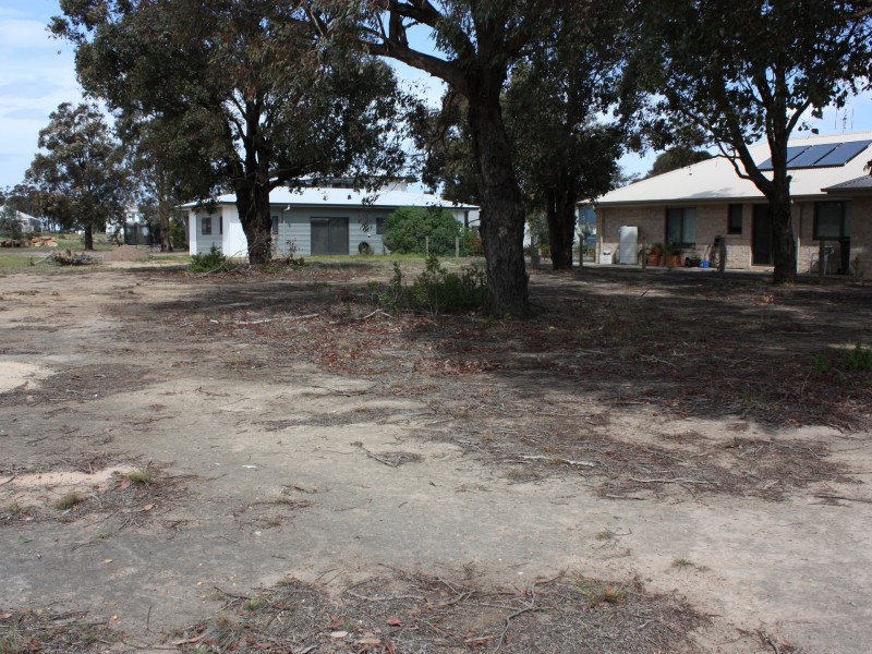 147 Kings Cove Blvd, Metung VIC 3904