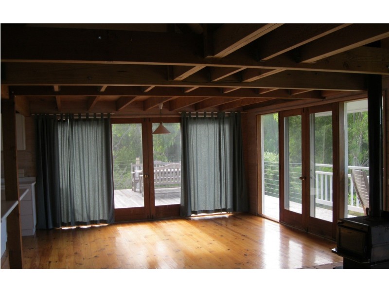 36 Lakeshore Drive, Nungurner VIC 3909