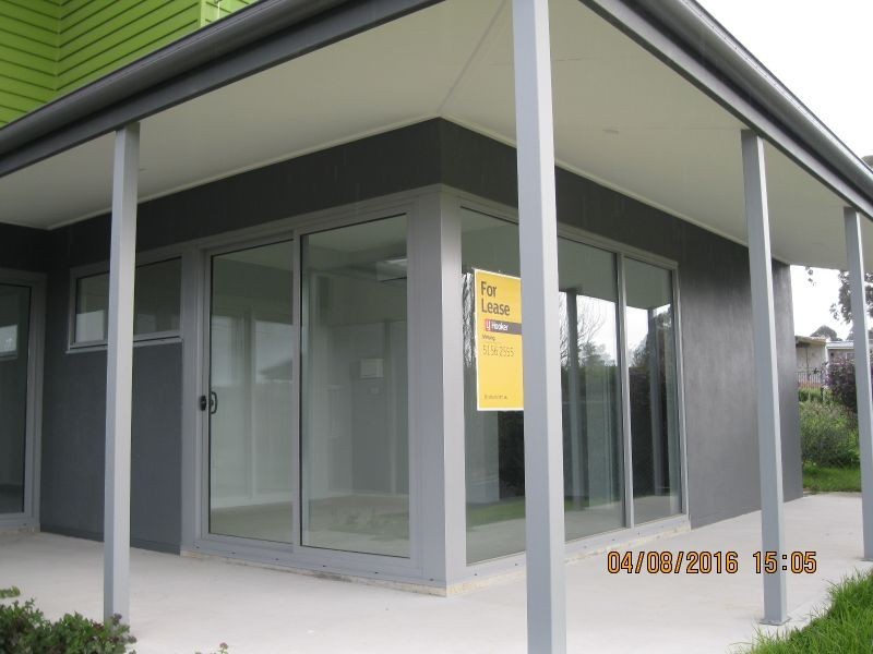 3/4 Swan Drive, Swan Reach VIC 3903