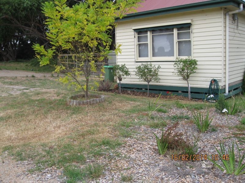 15 Peter Road, Metung VIC 3904