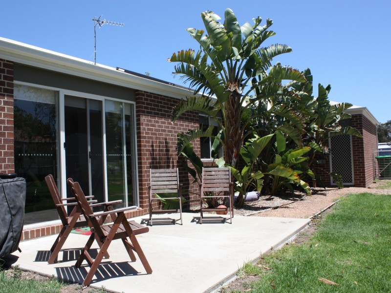 17 Peter Road, Metung VIC 3904