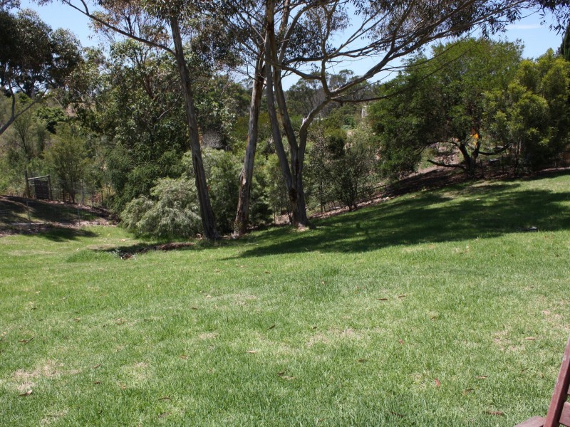 17 Peter Road, Metung VIC 3904