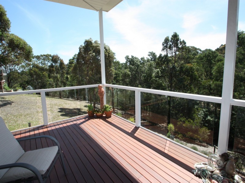 7 The Sanctuary, Metung VIC 3904