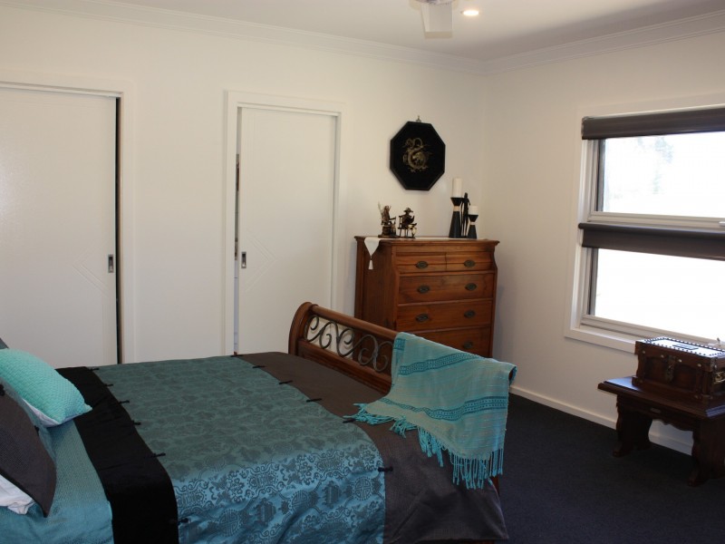 7 The Sanctuary, Metung VIC 3904