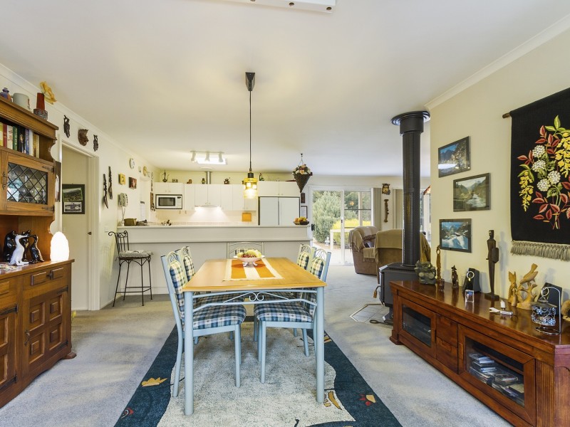 5 The Bower, Metung VIC 3904