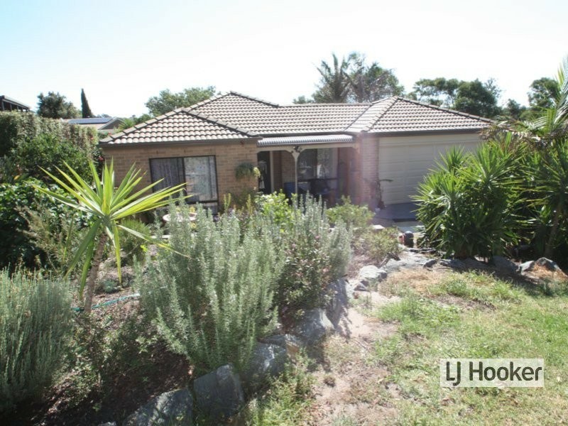 10 Neals Road, Metung VIC 3904