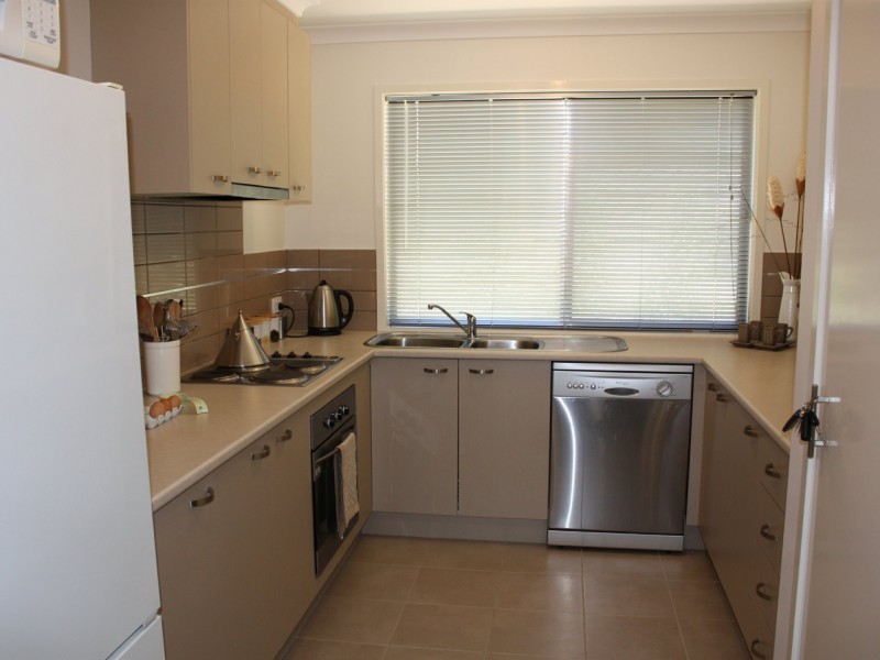 10 Neals Road, Metung VIC 3904