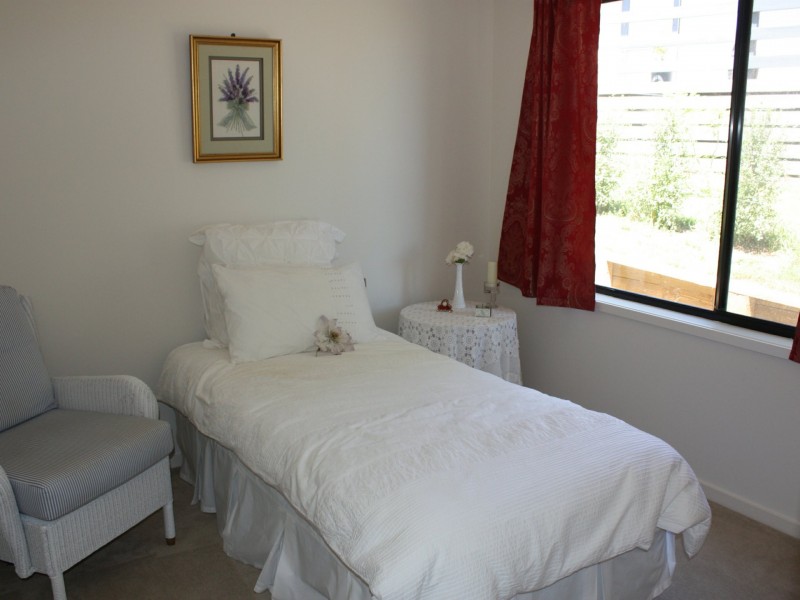 10 Neals Road, Metung VIC 3904