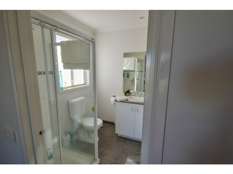 32 Tambo Blvd, Metung VIC 3904