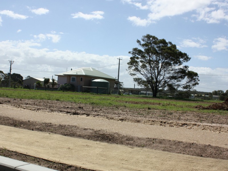 6 Falcon Grove, Metung VIC 3904