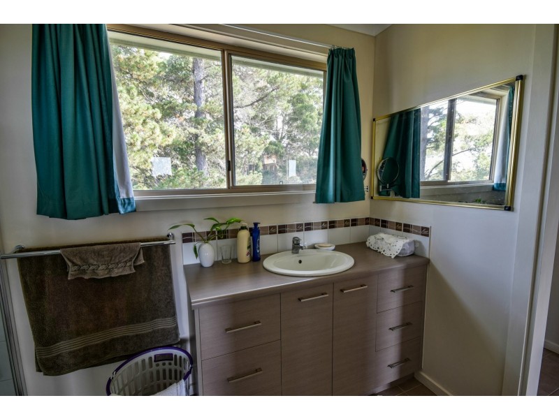 49 Park Road, Metung VIC 3904