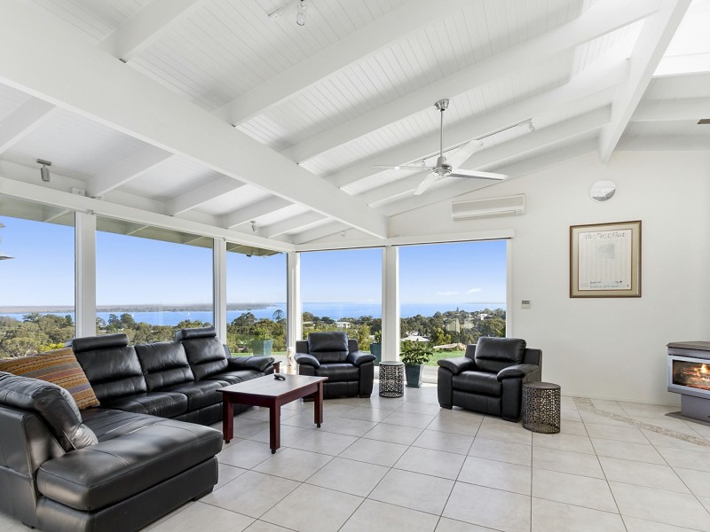 17 Highview Rise, Metung VIC 3904