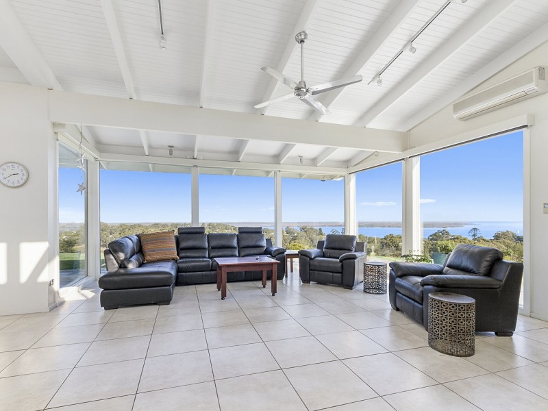 17 Highview Rise, Metung VIC 3904