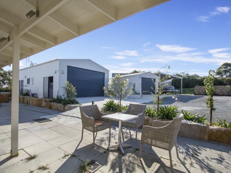 17 Highview Rise, Metung VIC 3904