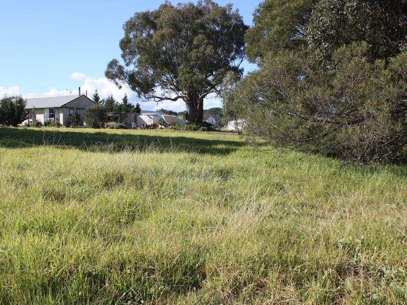 22 Swan Drive, Metung VIC 3904