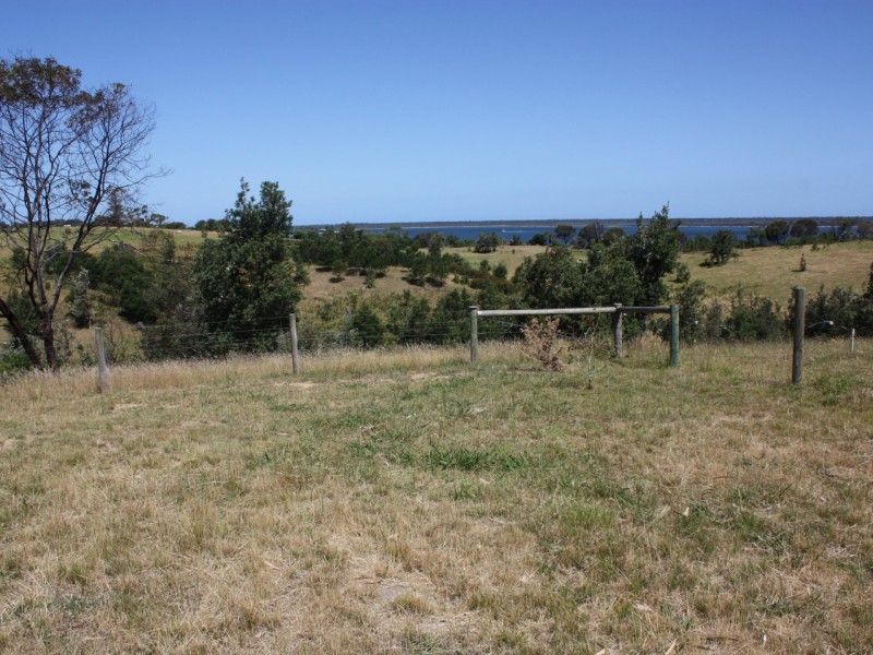 19 Plateau Avenue, Metung VIC 3904