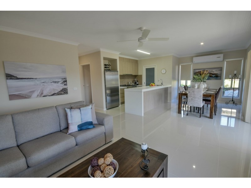 15 Magpie Ave, Metung VIC 3904