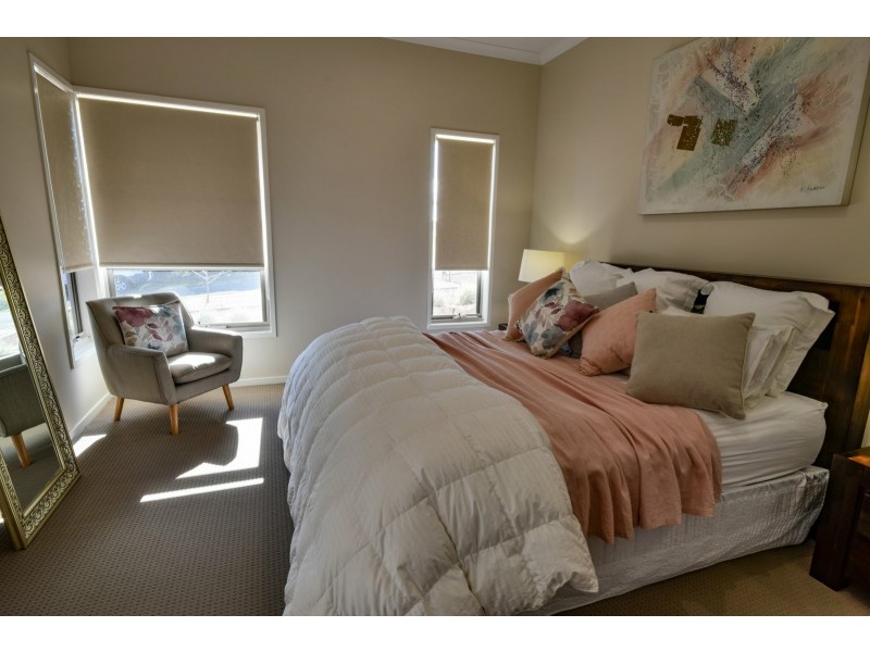 15 Magpie Ave, Metung VIC 3904