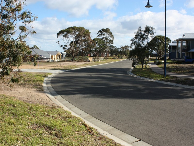 21 Plateau Avenue, Metung VIC 3904