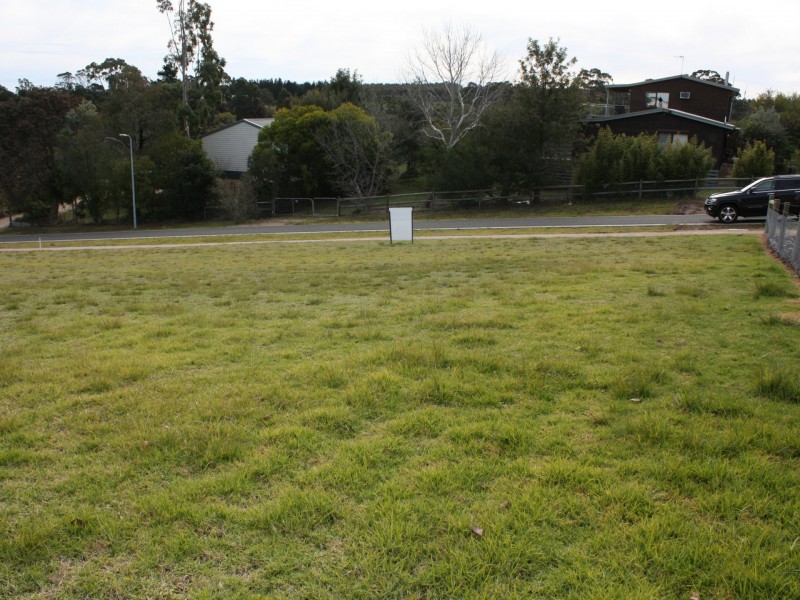 17 Magpie Ave, Metung VIC 3904