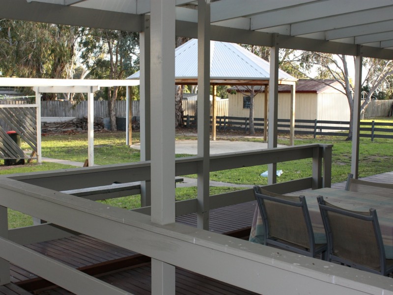 3 Allan Street, Metung VIC 3904