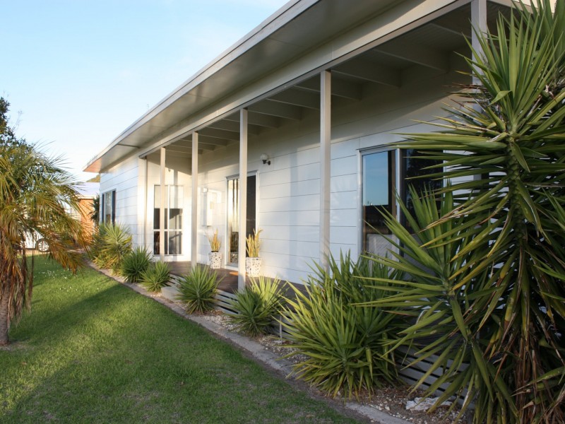 3 Allan Street, Metung VIC 3904