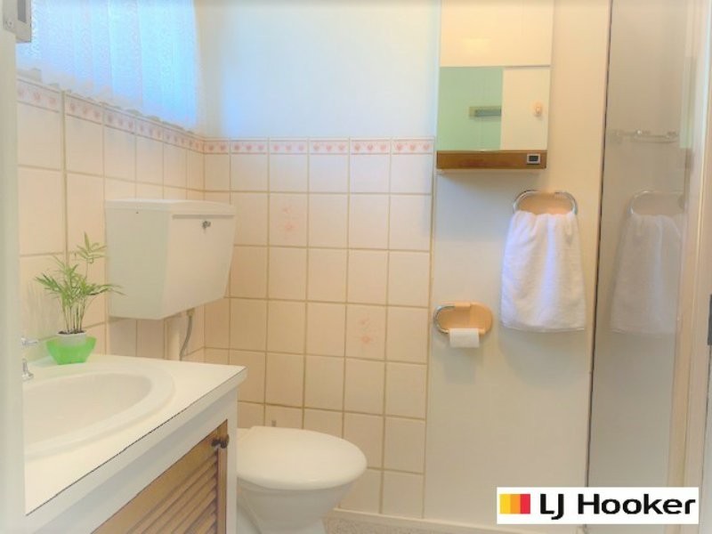 17 Hugh St, Metung VIC 3904