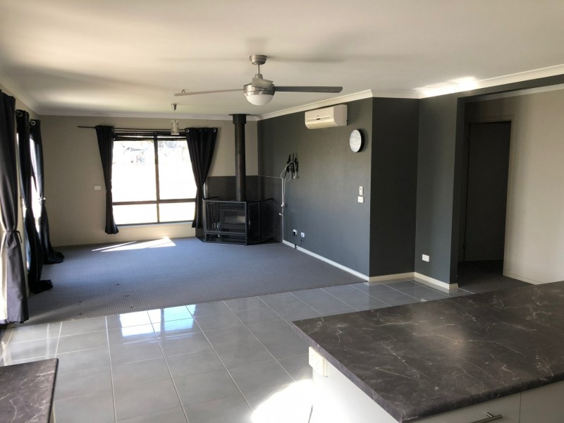 8 Redenbach Court, Swan Reach VIC 3903