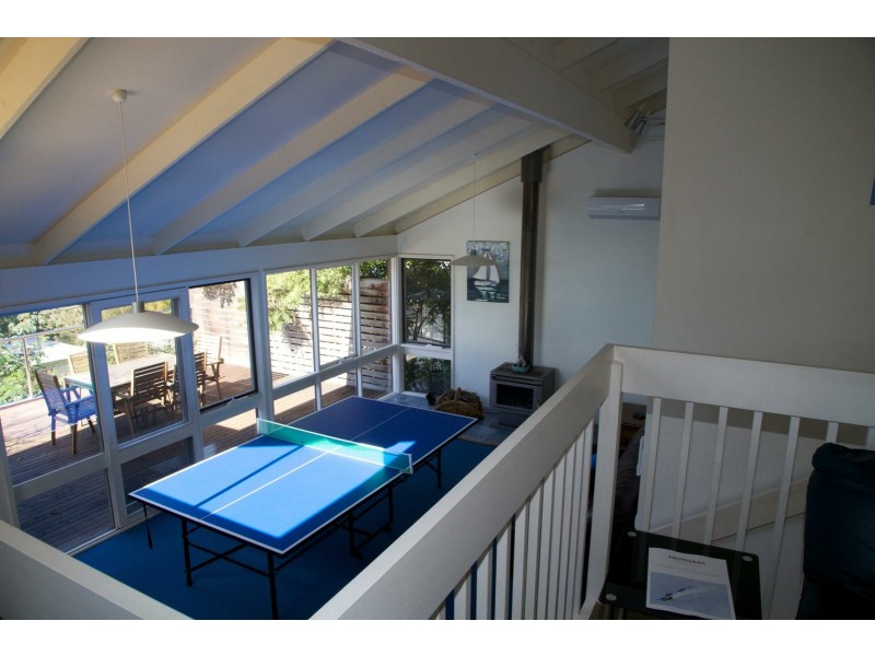 4 Bossie Crt, Metung VIC 3904