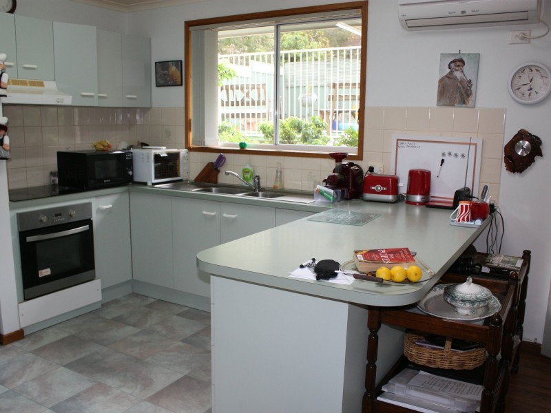 16 Fell Place, Metung VIC 3904