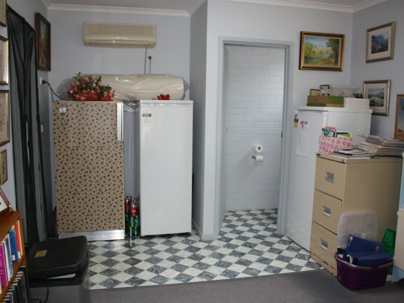 16 Fell Place, Metung VIC 3904