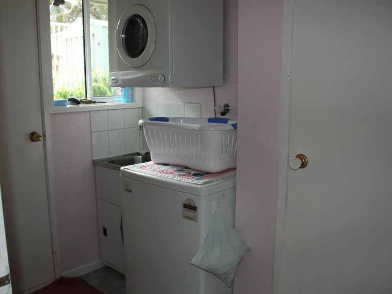 16 Fell Place, Metung VIC 3904