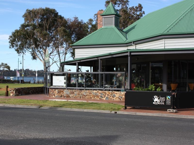 6/50 Metung Road, Metung VIC 3904